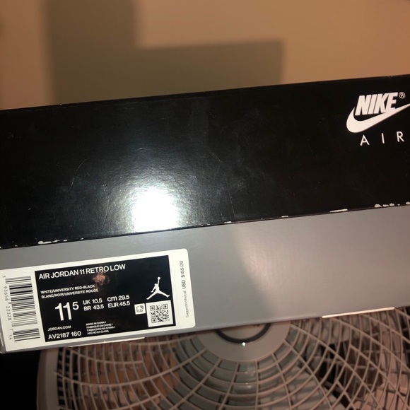 Jordan 11 - Picture 8 of 8